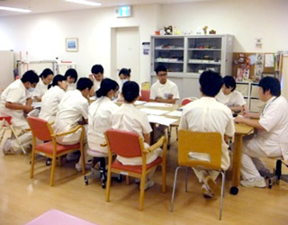 /bellpiano/upload/department/page/piano_reha_rinshojisshu.jpg